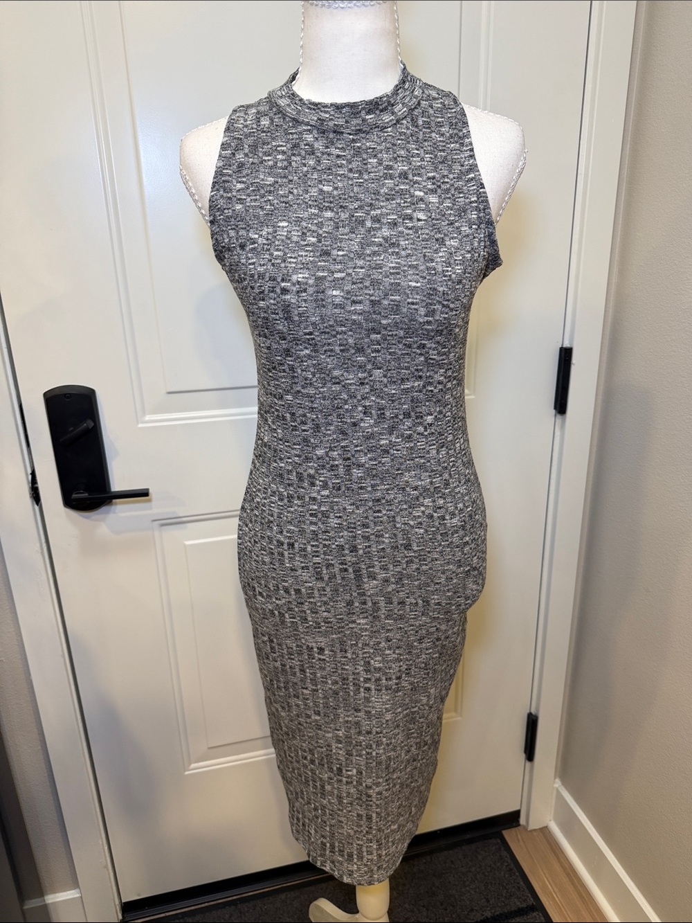 Sleeveless Grey Ribbed Midi Dress